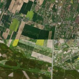 Łysomice High Resolution Satellite Map