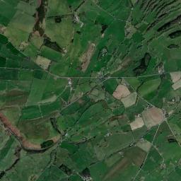 1 Bryn Chwareu Cottages, Pentre-celyn Satellite Map