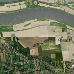 Wielka Nieszawka High Resolution Satellite Map