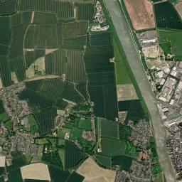 Clenchwarton High Resolution Satellite Map