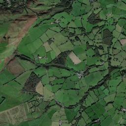 7 Cedar Court, Valley View, Llanfair Caereinion Satellite Map