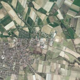 Uetze High Resolution Satellite Map