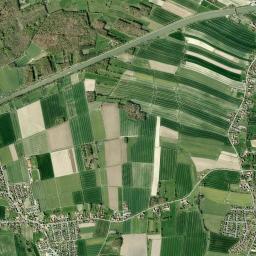 Niedernwöhren High Resolution Satellite Map