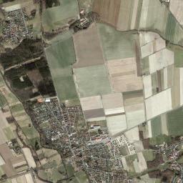 Neubrück High Resolution Satellite Map