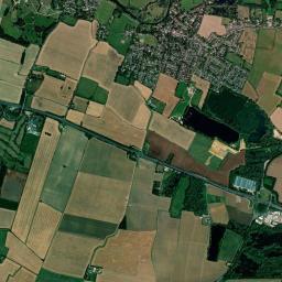Hemingford Grey High Resolution Satellite Map