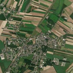 Czempiń High Resolution Satellite Map