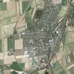 Elze High Resolution Satellite Map