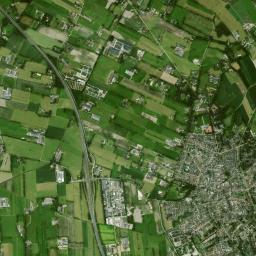 Lunteren High Resolution Satellite Map