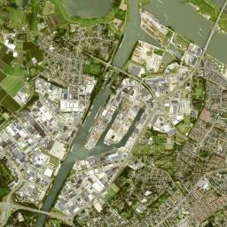 Hees High Resolution Satellite Map