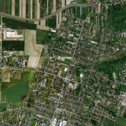 Ksawerów High Resolution Satellite Map