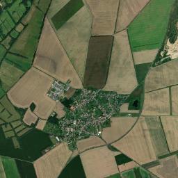 Löberitz High Resolution Satellite Map