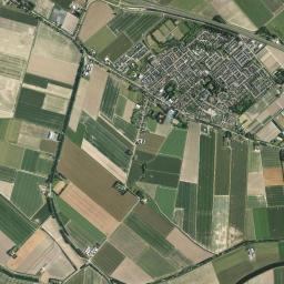 Fijnaart High Resolution Satellite Map