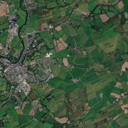 Skibbereen High Resolution Satellite Map