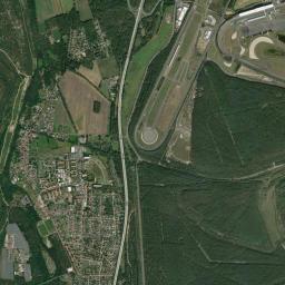 Schipkau High Resolution Satellite Map