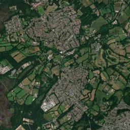 Knaphill High Resolution Satellite Map