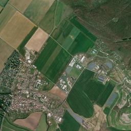 Roßleben High Resolution Satellite Map