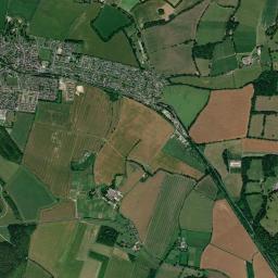 Ludgershall High Resolution Satellite Map