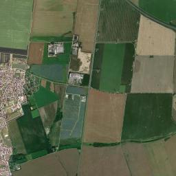 Reichardtswerben High Resolution Satellite Map