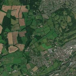 Farnham High Resolution Satellite Map