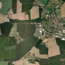 Lommatzsch High Resolution Satellite Map