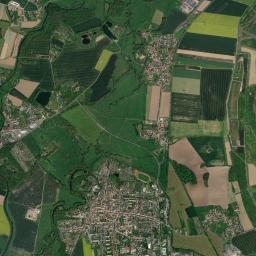 Groitzsch High Resolution Satellite Map