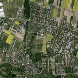 Kiełczów High Resolution Satellite Map