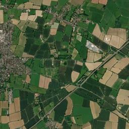 Martock High Resolution Satellite Map