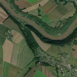 Struppen High Resolution Satellite Map