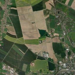 Mittelherwigsdorf High Resolution Satellite Map