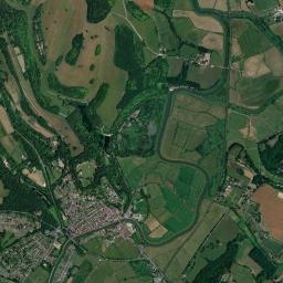 Arundel High Resolution Satellite Map