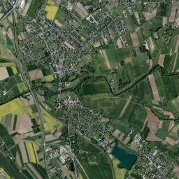 Czarnowąsy High Resolution Satellite Map