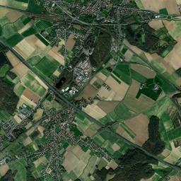 Labeuvrière High Resolution Satellite Map