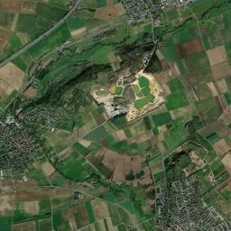 Rockenberg High Resolution Satellite Map