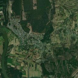 Bieliny High Resolution Satellite Map