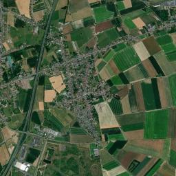 Quarouble High Resolution Satellite Map