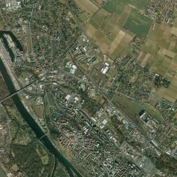 Mělník High Resolution Satellite Map