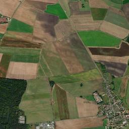 Luštěnice High Resolution Satellite Map