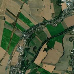 Černožice High Resolution Satellite Map