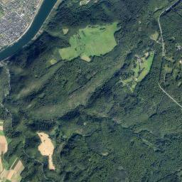 Winningen High Resolution Satellite Map