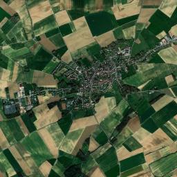 Avesnes-le-Comte High Resolution Satellite Map