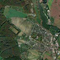 Chlumec nad Cidlinou High Resolution Satellite Map