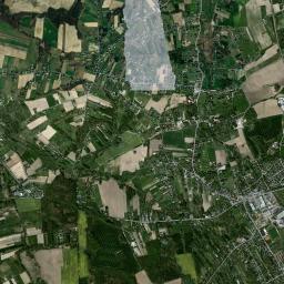 Czernica High Resolution Satellite Map