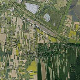 Włosienica High Resolution Satellite Map