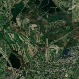 Brzeszcze High Resolution Satellite Map