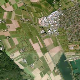 Niedernberg High Resolution Satellite Map