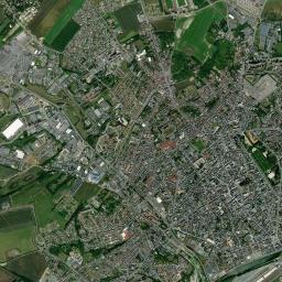 Saint-Quentin High Resolution Satellite Map