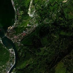 Czernichów High Resolution Satellite Map