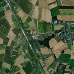 Hombleux High Resolution Satellite Map