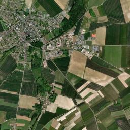 Breteuil High Resolution Satellite Map