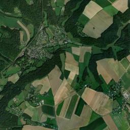 Clères High Resolution Satellite Map